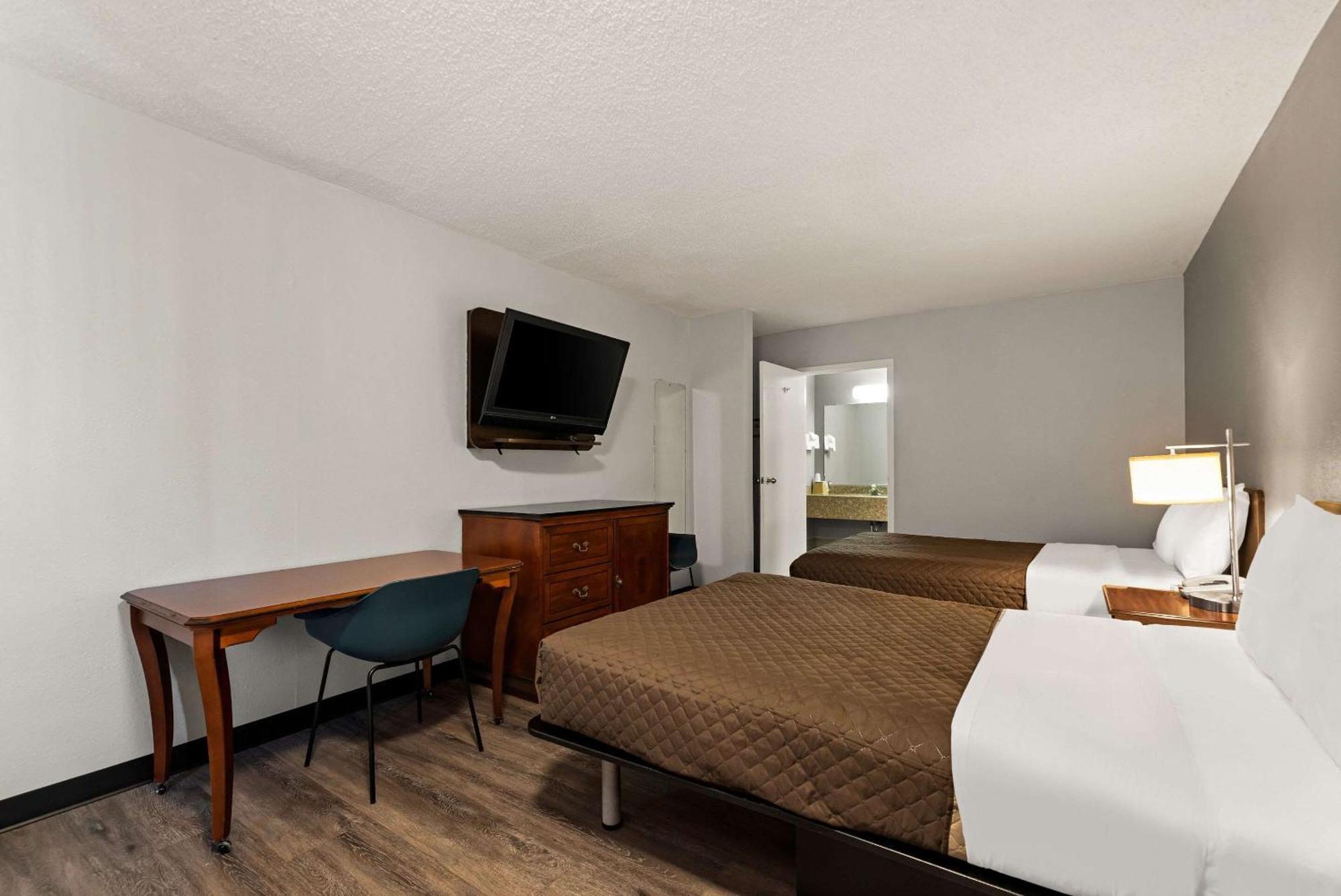 Rodeway Inn Brooklawn Eksteriør billede